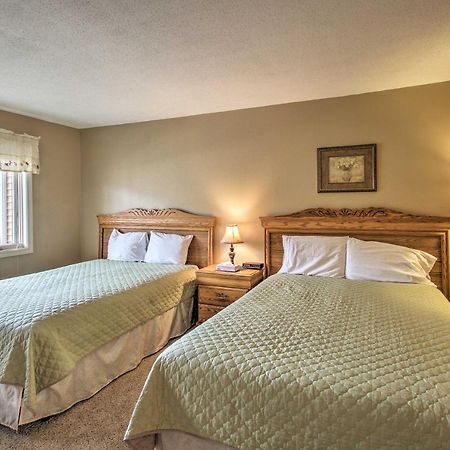 Lincoln Resort Condo With Pool Access - Near Hiking! Exterior photo