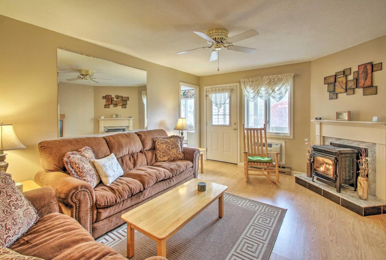 Lincoln Resort Condo With Pool Access - Near Hiking! Exterior photo