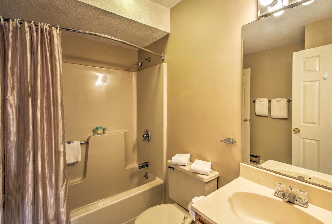 Lincoln Resort Condo With Pool Access - Near Hiking! Exterior photo