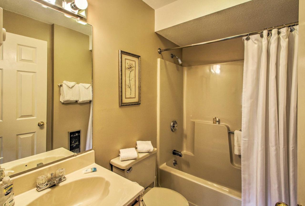 Lincoln Resort Condo With Pool Access - Near Hiking! Exterior photo